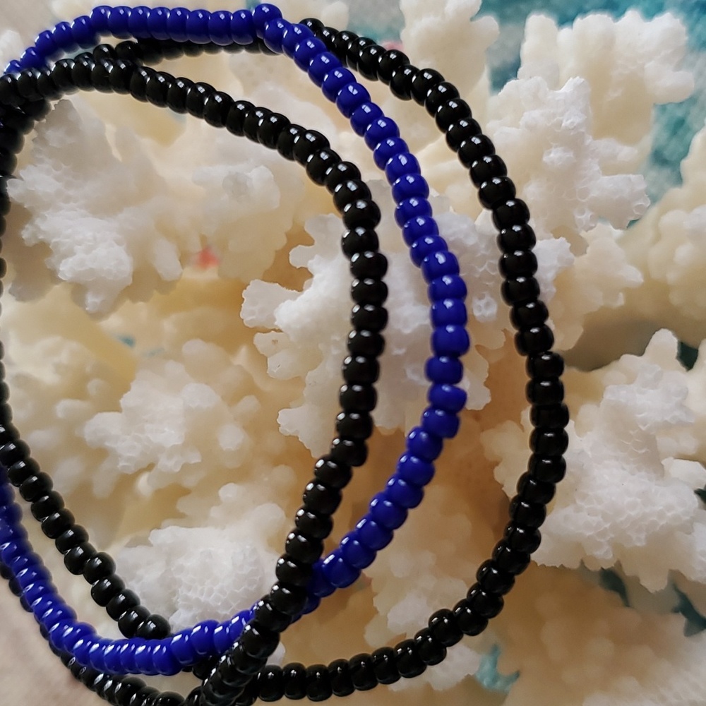 Seed Bead Stack Stretch Bracelets "Blue Line" - Picture 5 of 16